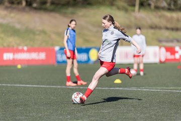 Bild 139 - wBJ Eimsbuettler TV - VfL Wolfsburg : Ergebnis: 1:3